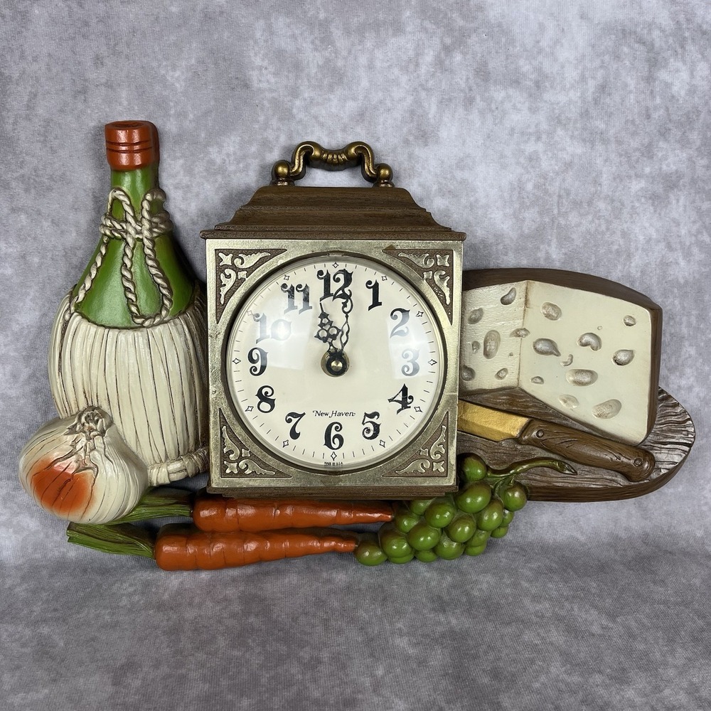 Vtg 70s New Haven Cheese Wine Veggies Kitchen Wall‎ Clock Farm Cottage WORKS EUC